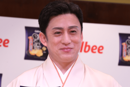 祖父の初代松本白鸚の当たり役といわれたドラマ『鬼平犯科帳』の鬼平を継承した松本幸四郎