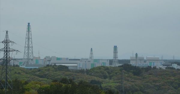  試験運転でトラブルが相次ぎ、22回以上も完成が延期になった青森県六ヶ所村再処理工場