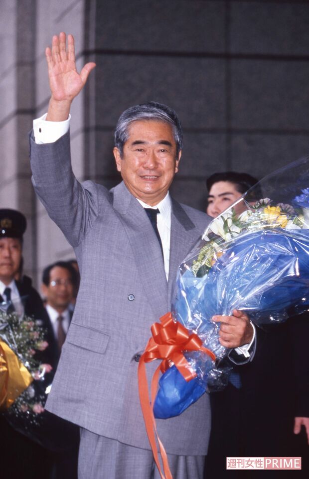 1999年、都庁に初登庁する石原慎太郎さん
