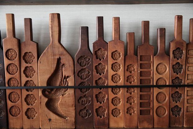 壁一面に並べられた菓子型