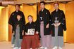 2011年に行われた会見。(左から)市川中車、市川團子、二代目市川猿翁、四代目市川猿之助、四代目市川段四郎さん