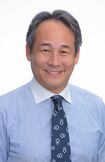浅部伸一先生●東京大学医学部卒業後、虎の門病院等に勤務。肝炎免疫研究のため米・スクリプス研究所に留学し、帰国後、自治医科大学付属さいたま医療センター消化器内科に勤務。現在はアシュラスメディカル株式会社所属。