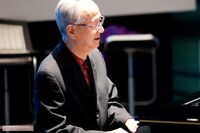 《哀悼》編曲家・服部克久さんが70年前にジャニーさんと交わしていた「約束」