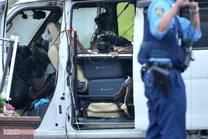 臼田敦伸容疑者の車両からはポリタンク、カセットコンロ用ガスボンベが見つかった