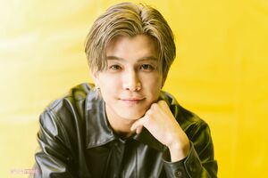 岩田剛典　撮影／廣瀬靖士　スタイリスト／渡辺康裕　ヘアメイク／下川真矢（BERYL）　衣装協力／MARKAWARE、marka/PARKING（03-6412-8217）