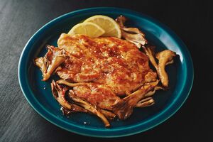 大満足の鶏ステーキ/1人分210kcal〔写真/林紘輝(扶桑社)〕