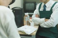 【小売店の25％が犯行増加を実感】相次ぐ“セルフレジ万引き”、ベテランGメンが明かす悪質手口の数々と対…