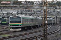 在来線グリーン車での“ベビーカー放置”が物議、JR東日本に聞いた「正しい対処法」と“アテンダント不在時”の相談先