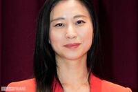 「夫の10億円詐欺」疑惑で”家宅捜索の三浦瑠麗、シャンパン好きセレブが持つ軽井沢の別荘は今