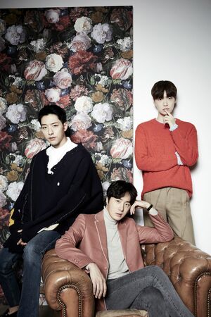 左からイ・ジョンシン、チョン・イル、アン・ジェヒョン　撮影／キム・ジヒョン