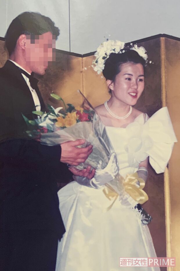 19歳で学生結婚。ほどなくして長男を出産したが、入院した病院では1週間、井田姓で呼ばれ続け、違和感がぬぐえなかったという