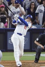 2025年ワールドシリーズでもホームランを打った大谷翔平／共同通信