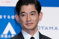 永山瑛太の世界がミステリアスすぎる!SNSだけじゃなくマックやドンキの広告も話題、“正体不明の不安”が…
