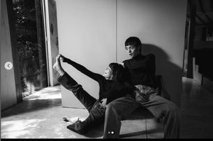 水川あさみがアップした夫・窪田正孝とのツーショット（本人インスタグラムより）