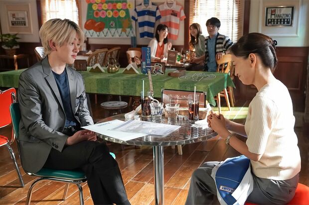 息子の悠人から融資を受けて苦境を乗り切っためぐみだが心中は……