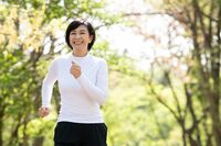 急増する「閉経後乳がん」は皮下脂肪が元凶だった!? 閉経後もがんを増殖させるエストロゲンは作られている…
