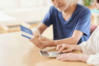 《超節約テク37》30代より50代のほうが貯金ゼロの割合高!FPが実践、値上げ時代を生き抜くために今すぐでき…