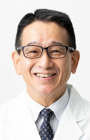 内藤裕二先生●医学博士。京都府立医科大学教授。専門は腸内微生物、消化器、抗加齢医学。近著に『最高の食べ方がわかる!老けない腸の強化書専門医が教える45の金言』(新星出版社)がある。