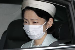 5月ごろ、周囲に「娘を守れていない」と苦しい胸の内を（6月16日・半蔵門）