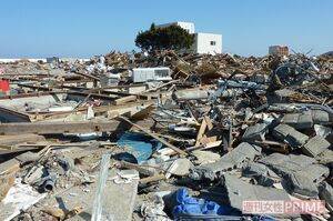 がれきがあふれる震災当時のいわき市から、全生さん一家は19時間半かけ避難した