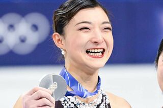 負けたらあかん」で53年の天童よしみ、天才少女としてデビューし“のど