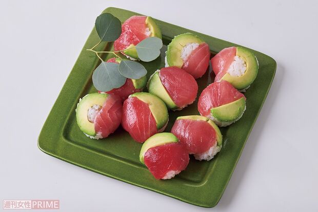 まぐろとアボカドの手まり寿司　撮影／廣瀬靖士