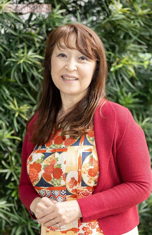 富士川碧砂さん●占い師、真言宗阿闍梨。臨死体験を機に、霊能者の祖母の力を受け継ぐ。『突然ですが占ってもいいですか』（フジテレビ系）などでも活躍。声優・寺瀬今日子として35年のキャリアも。