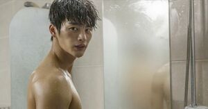  『君に泳げ』 （シネマート新宿、シネマート心斎橋ほか全国で公開中） 配給：NBCユニバーサル・エンターテイメント、配給協力：アルシネテラン Ⓒ〈NO BREATHING〉SPC All Rights Reserved.