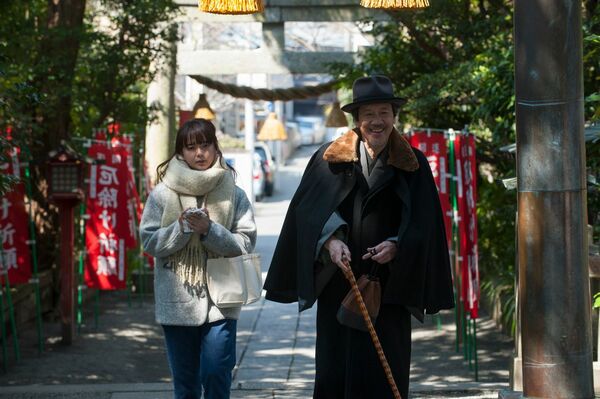 DVD BOX 「ツバキ文具店〜鎌倉代書屋物語〜」　主演：多部未華子 Amazon.co.jp: ツバキ文具店~鎌倉代書屋物語~ DVD BOX : 多部