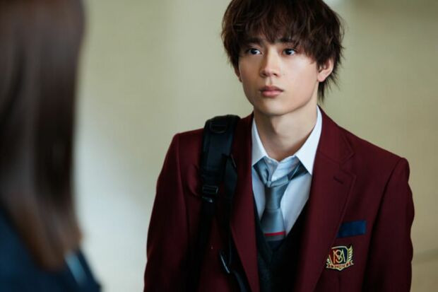 七海海斗役を演じる水沢林太郎(ドラマ『なんで私が神説教』公式サイトより)