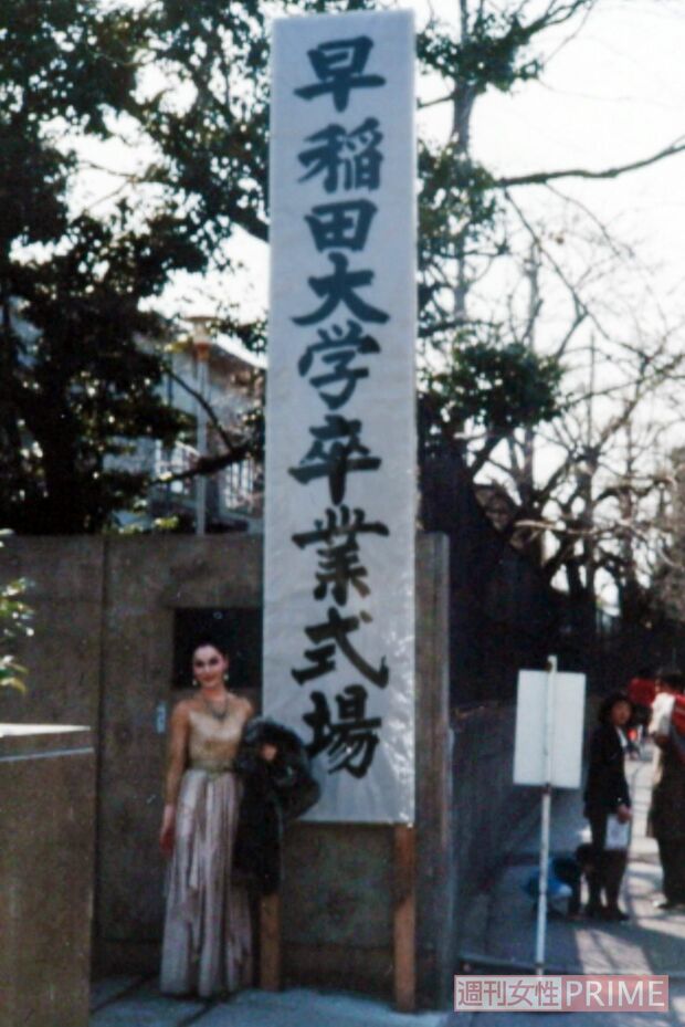 卒業式にも女装で出席した