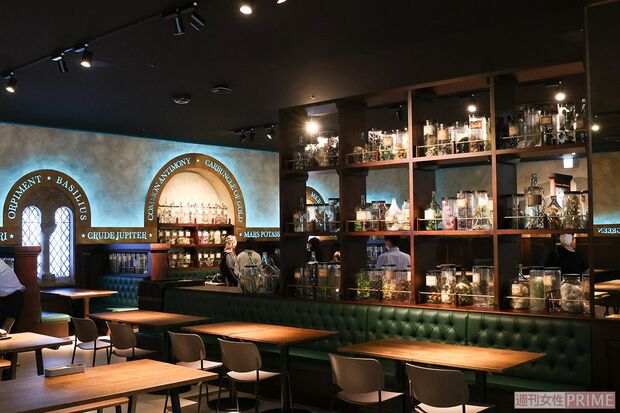 『バックロットカフェ』魔法ワールドをテーマにした食事＆スイーツを（撮影／吉岡竜紀）