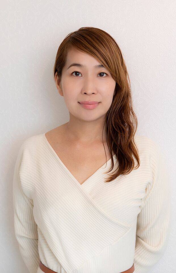 石橋典子さん●カウンセラー。「INSIDE」主宰、米国催眠士協会NGH認定ヒプノティスト。近著に『エネルギー・バンパイア　エネルギーを吸い取り、あなたを困らせる人から身を守る方法』（現代書林）。