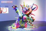 絵のほかにも大きなオブジェもたくさん展示され、中には“体験型”のアートも　撮影／高梨俊浩