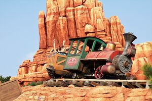 ディズニーランドのビッグサンダー・マウンテン