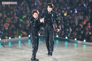 『カウコン2019-2020』に出演した嵐