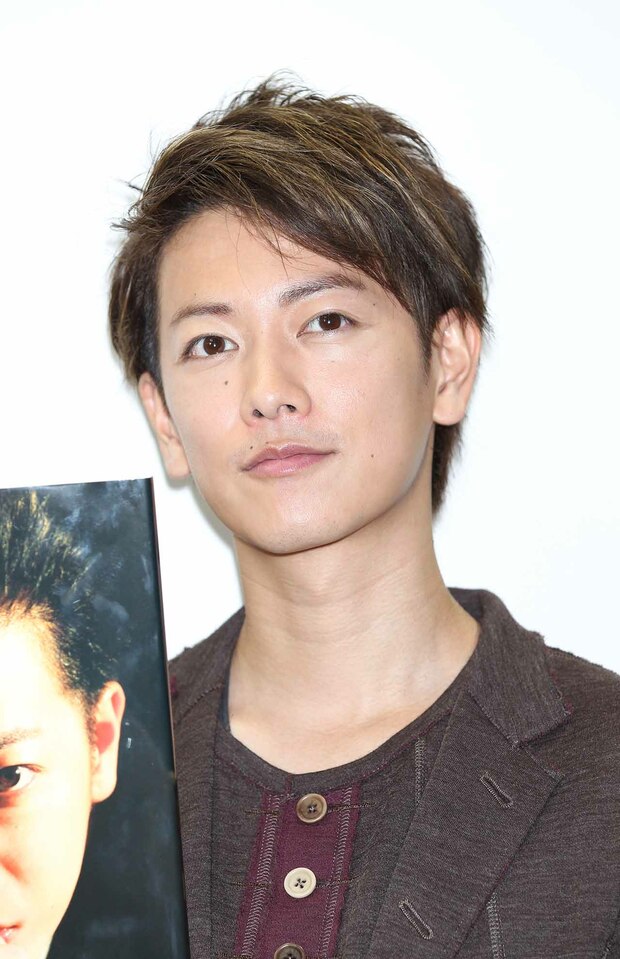 写真集+DVDブック『Ⅹ(ten)』発売記念写真展で(2016年9月18日)