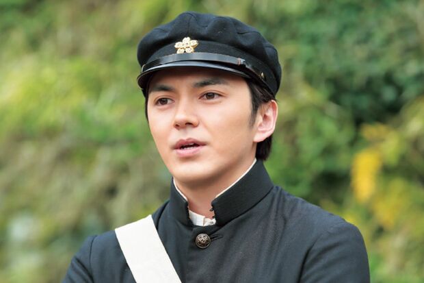 喜美子の幼なじみ・大野信作役　林遣都　(c)NHK