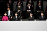 11月15日の開会式。佳子さまはピンクのワンピースでお出ましに