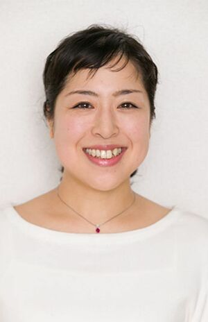 金丸絵里加さん●料理研究家、管理栄養士。栄養価計算（カロリー計算）や栄養指導、ダイエットアドバイスなども加えながら、毎日食べても飽きない健康的な食生活のためのレシピを提案。著書に『365日のサラダ』（永岡書店）、『コンロ1つで自炊Lesson』（主婦の友社）ほか多数。