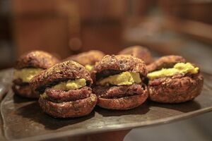 あんこピスタチオ/I'mdunut？渋谷店