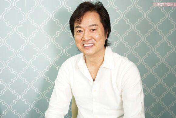 「今はストレスフリー」と生き生きとした瞳で語る高知東生