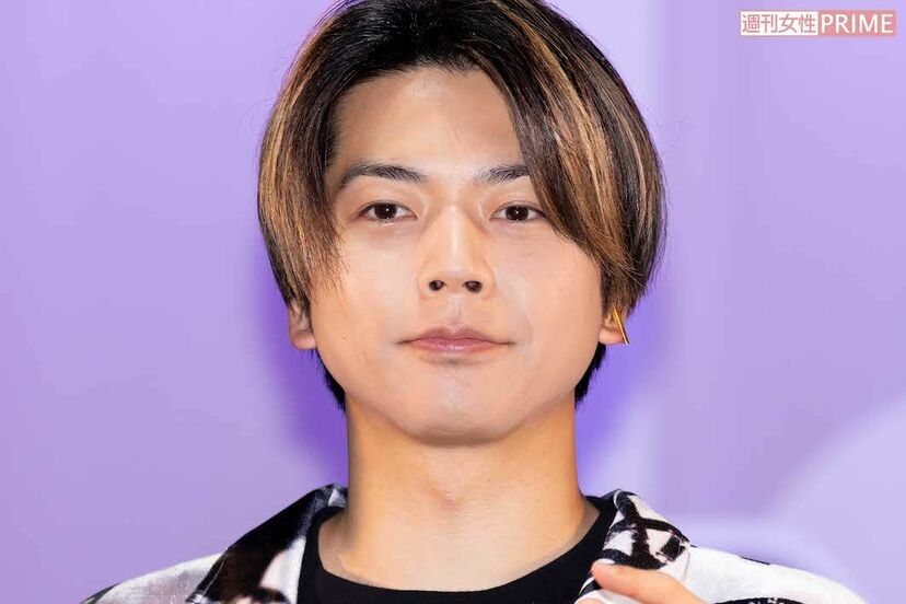 画像・写真】NEWS増田貴久、“私服写真集”の表紙が「なぜ裸