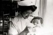 小児病棟での新人時代。時につらい看取りも体験しながら、多くの子どもたちを癒した