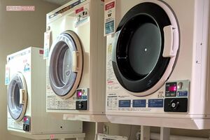 コインランドリーの乾燥機（写真はイメージです）　撮影／編集部