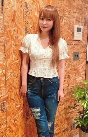 ほっそりとして見える中川翔子（公式インスタグラムより）