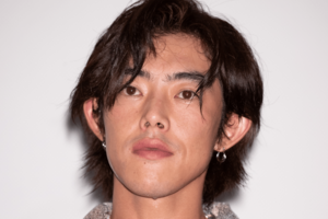 俳優・吉村界人