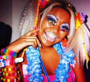 「お店の女の子たちにもウケますよ。“え、あぢゃだったの？”って」