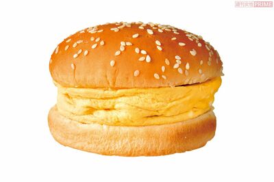 藤崎さんが考案した「厚焼きたまごバーガー」