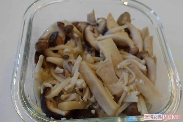 低糖質で糖質を分解するきのこが下腹にキク『きのこの塩麹漬け』